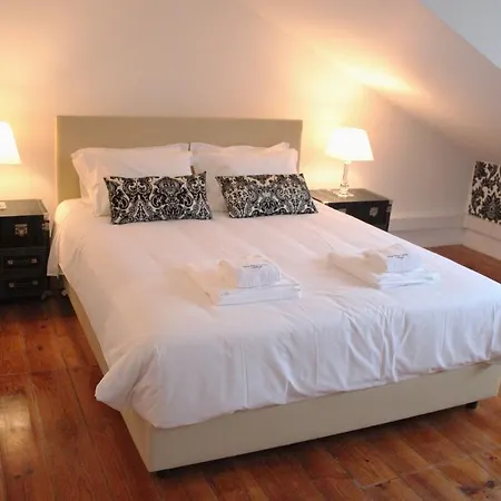 בית הארחה The Sky Lofts - ליסבון