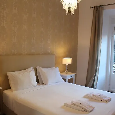 בית הארחה The Sky Lofts - *